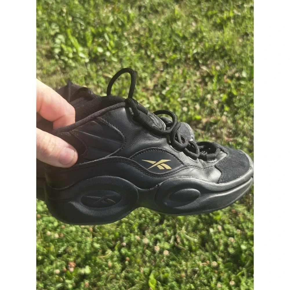 Reebok Question Mid Sneakers Shoes Leather Black Size 1.5 Allen Iverson